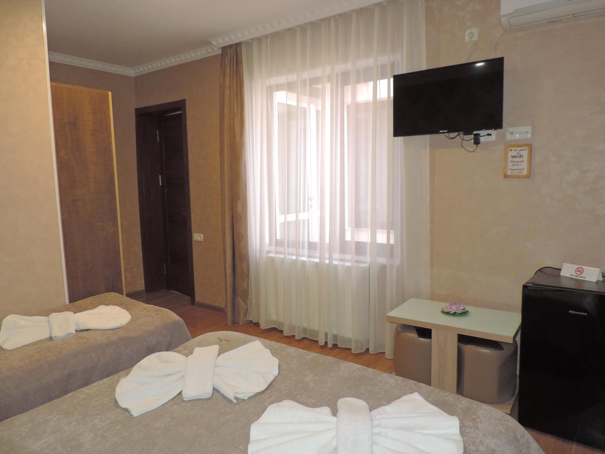 Hotel Lotus 阿哈尔齐赫 外观 照片